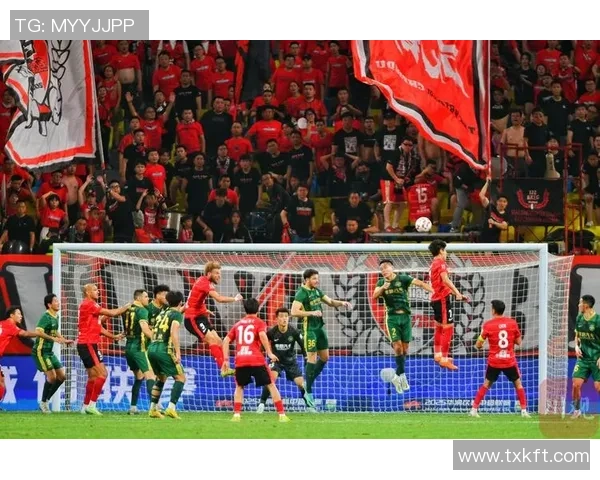 成都足球队在洲际杯积分榜上以55分稳居第一名展现强劲实力